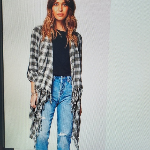 Billabong Sweaters - Billabong cotton plaid fringe cardigan Llike new
